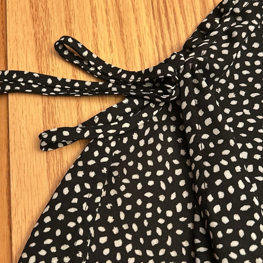 Zac & Rachel Small Woman’s blouse - - Picture 2 of 4